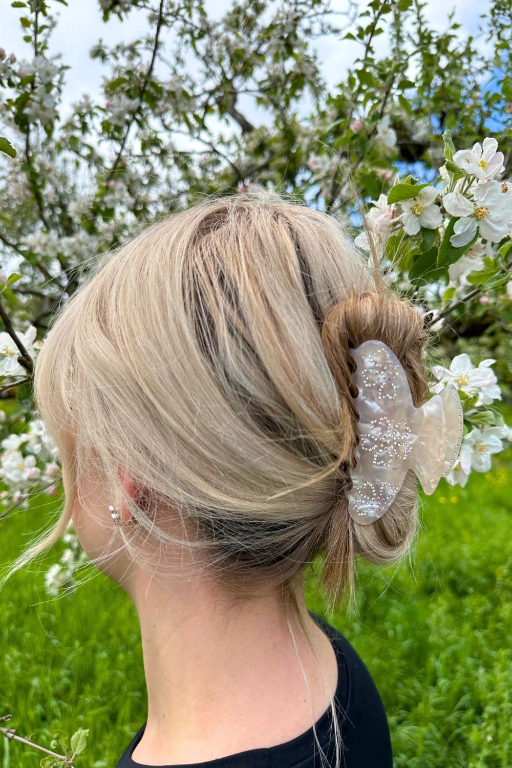 Beige Glitzer Haarklammer